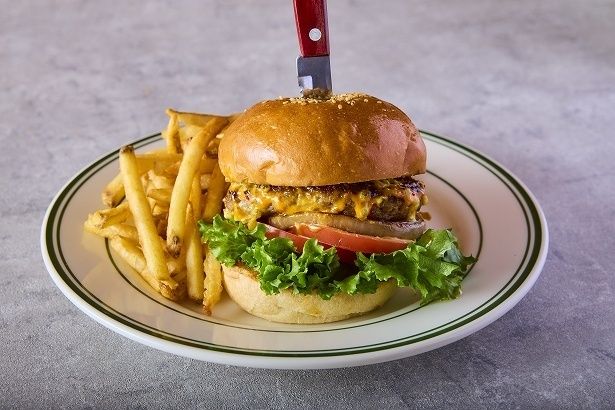 「BEEFバーガー」(1430円)