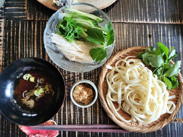 簡単！数秒！つゆの素にひと手間加えて風味と香りをプラス！冷やしうどん！長芋そうめん！きゅうりそうめん