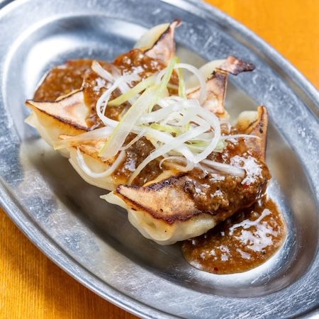 月間63万個突破「餃子のかっちゃん」看板メニューの秘密と全10種を紹介