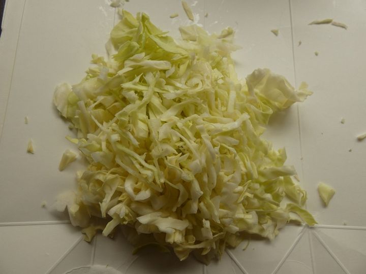 ごはんがモリモリ食べられる！「ひき肉とキャベツの油揚げロール煮」