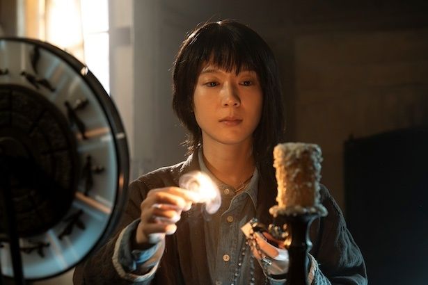 映画『Never After Dark／ネバーアフターダーク』のメイン写真 (C)2025 Signal181, Inc. All rights reserved.