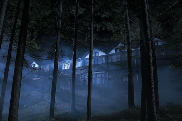 映画『Never After Dark／ネバーアフターダーク』の場面写真 (C)2025 Signal181, Inc. All rights reserved.