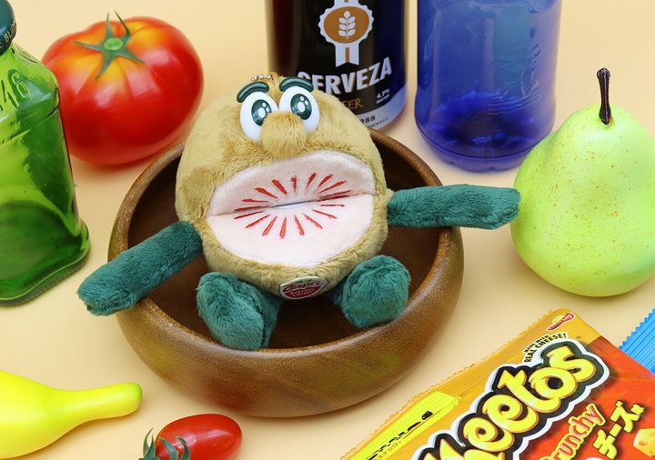 ゼスプリ キウイブラザーズ チャームにもなる！レッドのぬいぐるみエコバッグ