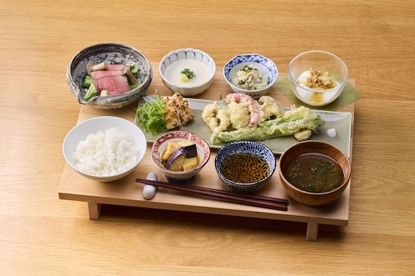【東京都中央区】MUJI HOTEL GINZAのレストランが、料理人が目利きした京都食材のおぜんを提供開始