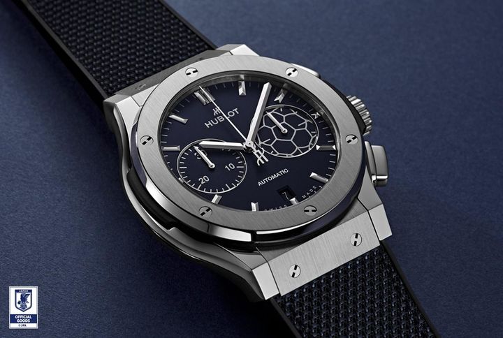 画像2: Hublot Classic Fusion Chronograph Titanium Blue Victory