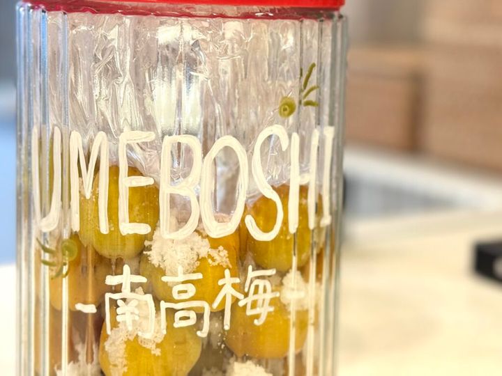 ペイントした保存瓶