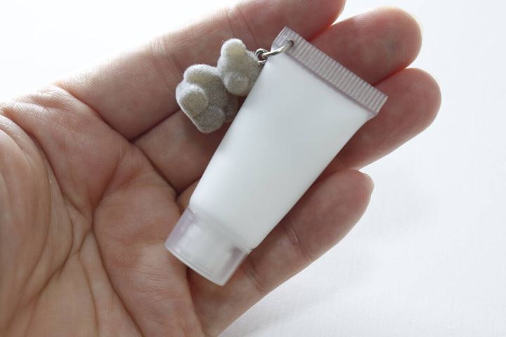 チューブ型詰め替え容器（8mL、3個） アレンジ