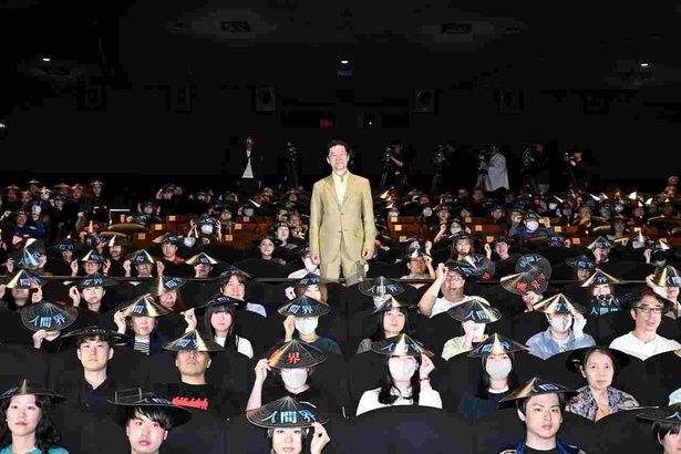 浅野忠信も日本公開の喜びをかみしめていた [c] 2026 Warner Bros. Ent. All rights reserved