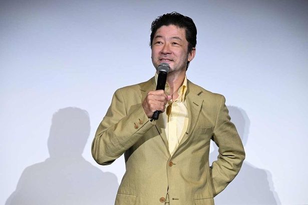 真田広之を心からリスペクトしているという浅野忠信 [c] 2026 Warner Bros. Ent. All rights reserved