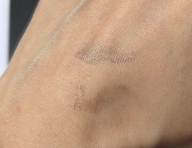 「ケイト ラッシュグロウ」「ケイト ラッシュクリア」の写真
