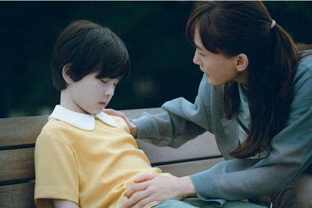 舞台の設定はいまから10年後の未来という [c]2026フジテレビジョン・ギャガ・東宝・AOI Pro.