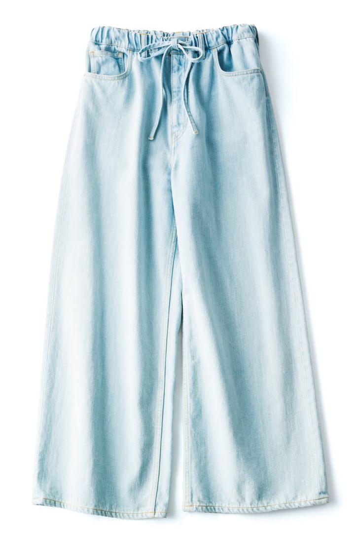 パンツ¥31,900／ジェイドット（ジェイドット 自由が丘八雲店）