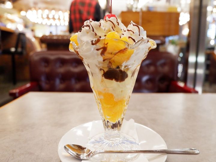 「チョコレートパフェ」1000円