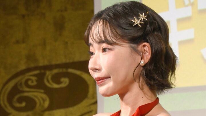 【写真・画像】深田えいみが涙目に “夢”に応援金356万円が集まり「本当にありがとうございます」 1枚目