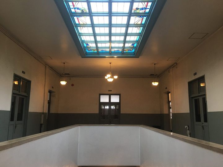神戸の海岸ビルヂング館内