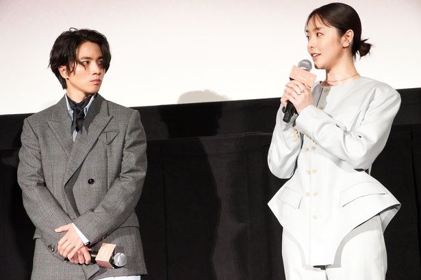 「“誰も自分なんて気にしていないだろう”みたいな精神」と一歩踏みだす時の秘訣を告白