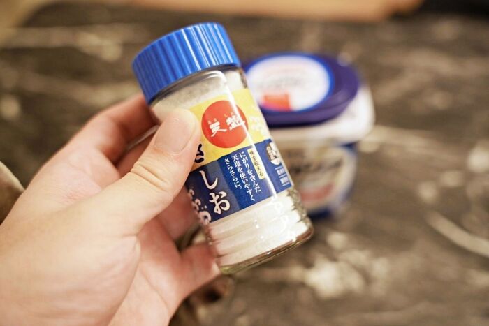 ヨーグルトに『塩』を入れるだけ！大人がワクワク＆食卓の主役級に。今すぐ試せる万能アレンジ3選♪ 
