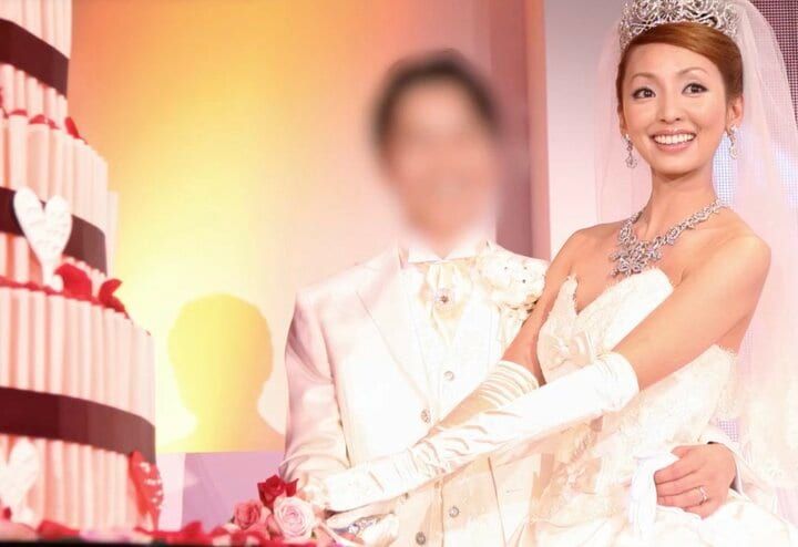 【写真・画像】「1回目の結婚式の費用は6億円」神田うの、9回の結婚式の詳細＆写真を披露し「生成AIみたい！」の声 2枚目