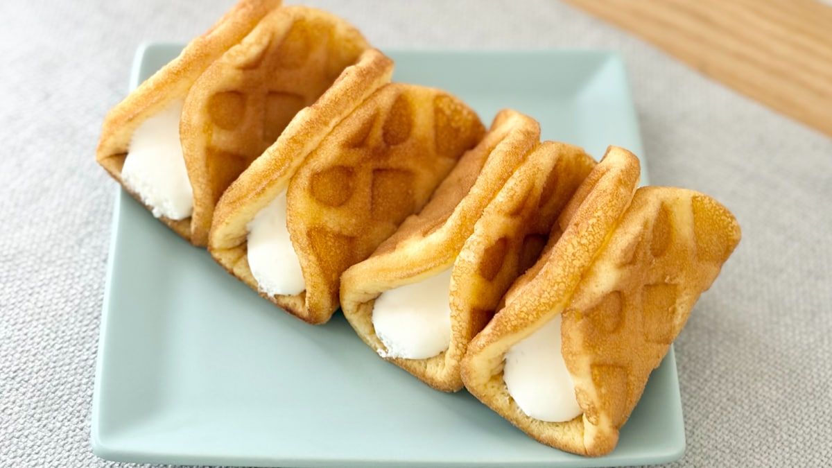セブンの新ワッフルが優しい味わいで話題