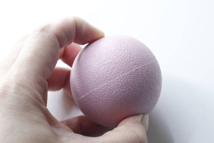 ダイソーの指が沈まないリフレッシュボール
