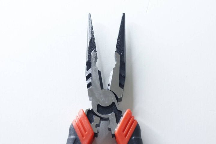 多機能ラジオペンチ 形状