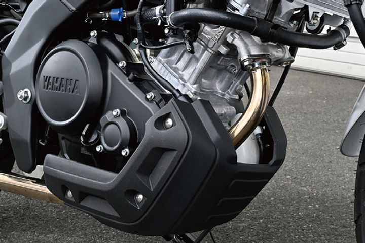 【XSR125カスタム】お洒落上級者の選択！SP武川の「ハイパースポーツマフラー」でスタイリッシュに！