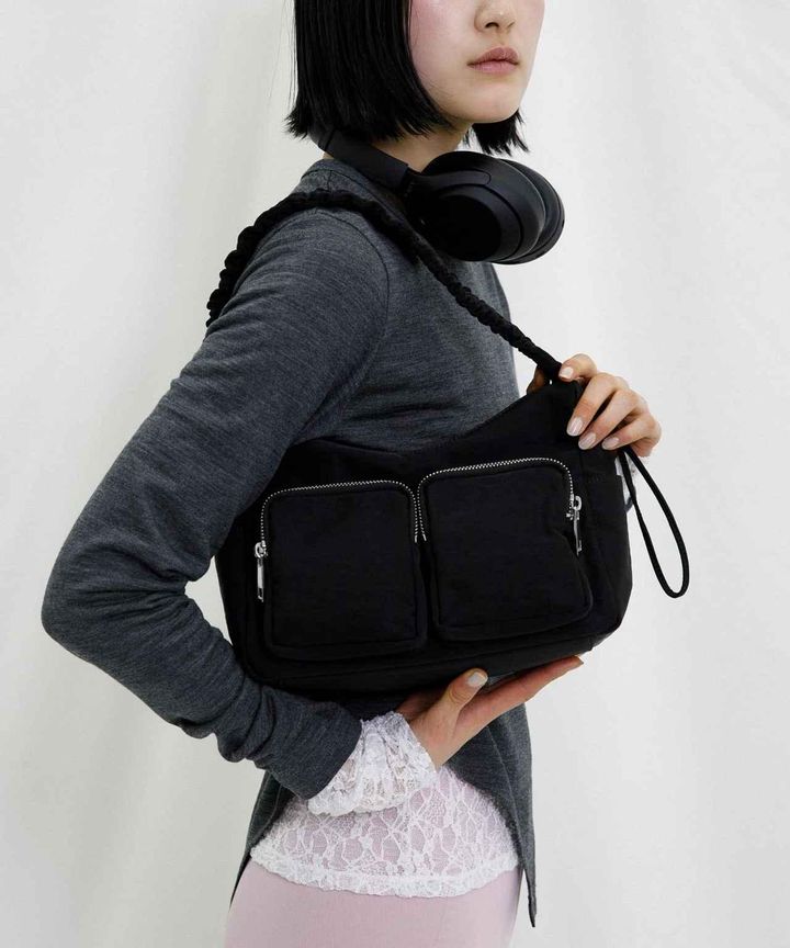 画像: 「Gather pocket」￥13,200【ハーン ロデスコ】 出典：ロデスコ