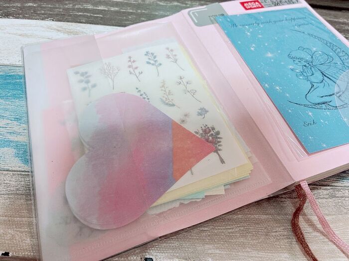 【ダイソー】これ110円でいいの！？1分で完成する“ハートの封筒”が可愛すぎた♡