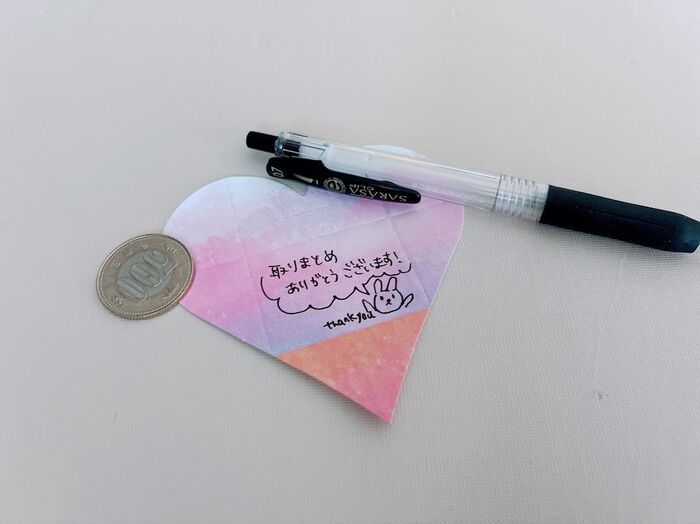 【ダイソー】これ110円でいいの！？1分で完成する“ハートの封筒”が可愛すぎた♡