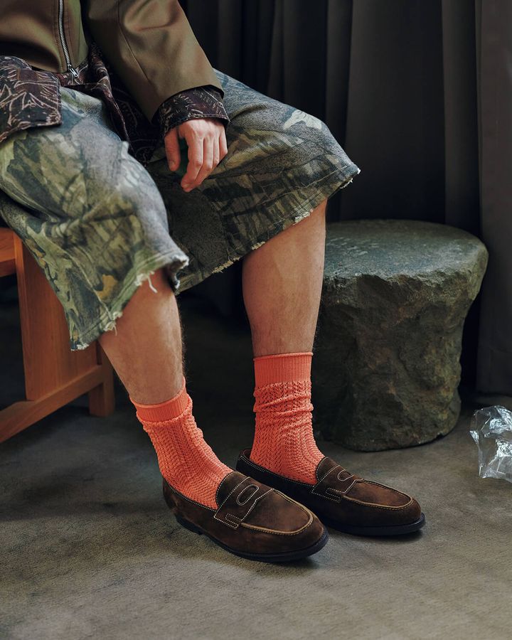 〈John Lobb〉のローファー
