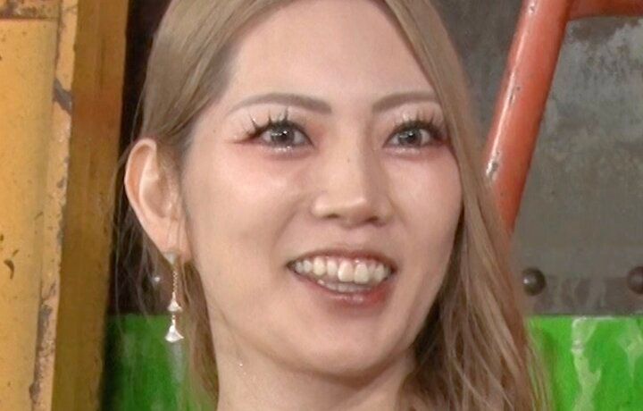 【写真・画像】「誘拐は2回。新聞にも載りました」“有名戦国武将から続く大金持ち一族”のセレブ美女、衝撃の過去を告白「4ヶ月ほどアメリカで拘束され…」 1枚目