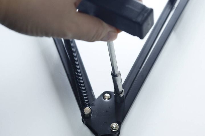 T型ハンドルドライバーセット ネジ締め