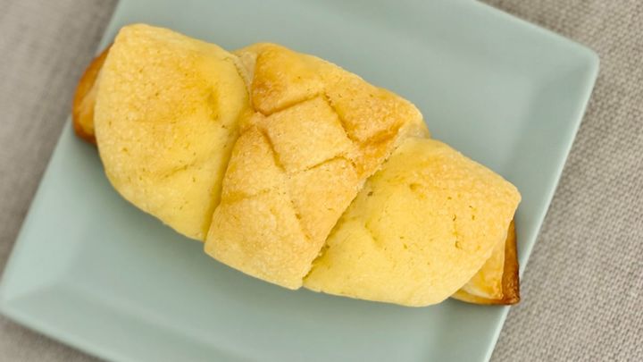 「美味すぎてやべえ」「最高」【ファミマ】じゅわっと感が魅力の新作パン