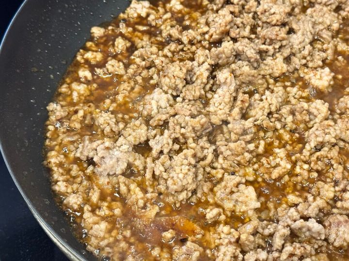 豆板醤とニンニクが効いておいしい