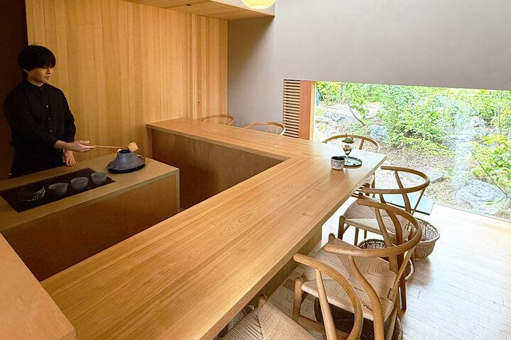 わずか６席の隠れ家。日本茶をゆったりと味わう「サングラム菊川店」の“はなれ”で秘密のティータイム
