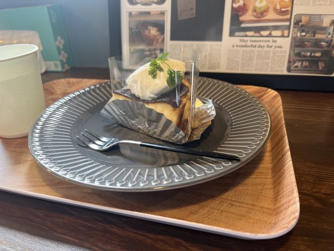 3b Cafe バスクチーズケーキ