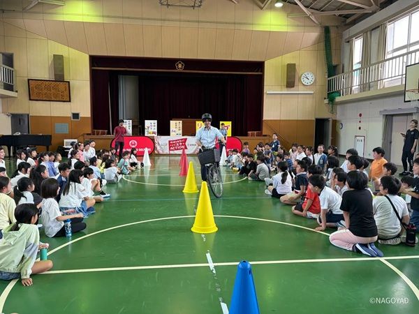【愛知県名古屋市】名古屋ダイヤモンドドルフィンズが、小学校で「みんなで守ろう！交通安全教室」を実施