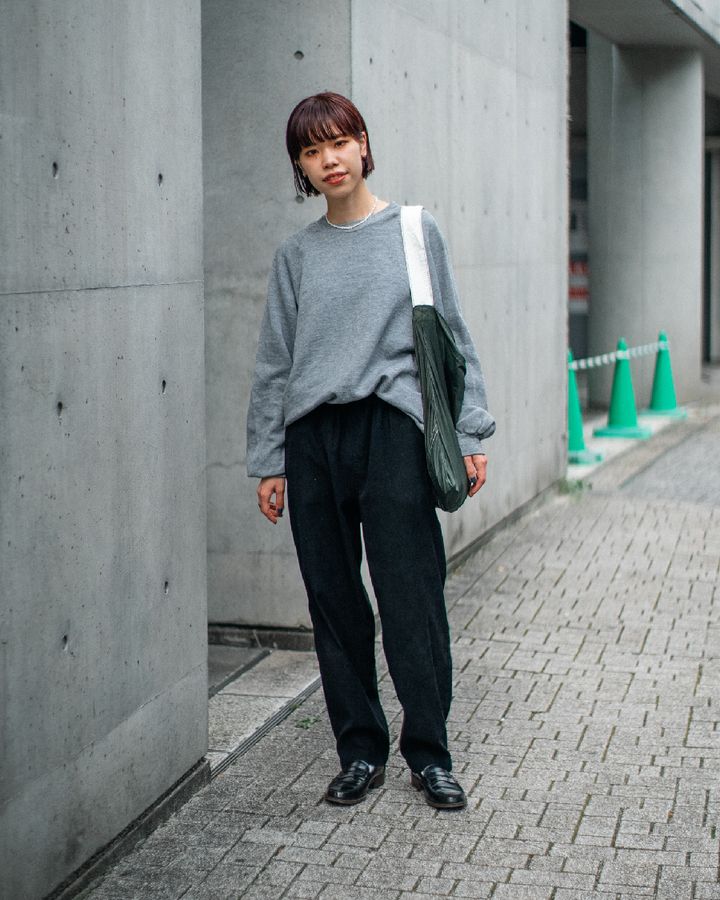 大人女子がいま買うべき「ローファースニーカー」とは【硬い靴がニガテ……な方にこそおすすめ】