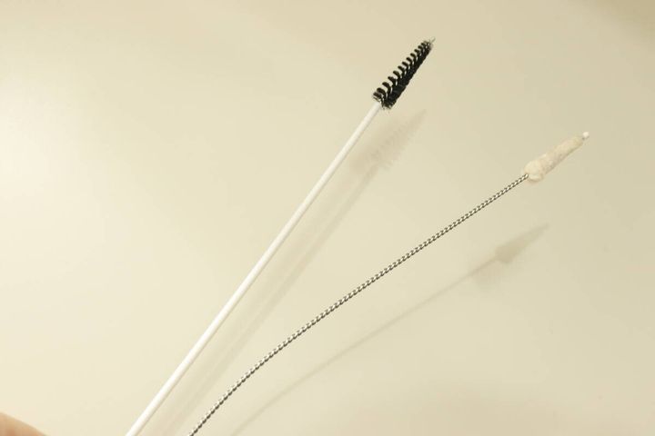 自在に曲がるストロー洗いブラシ 比較