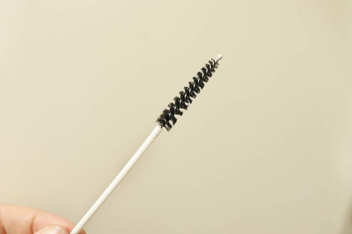 自在に曲がるストロー洗いブラシ 先端部分