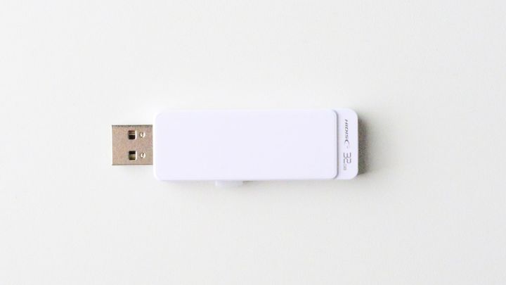 100均に「USBメモリ」は売ってる？ダイソー・セリア・キャンドゥを調査