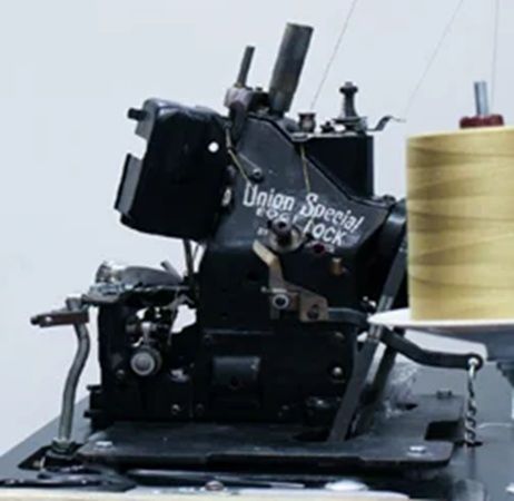 岡山県・児島発のデニムブランドMOMOTARO JEANSが、パリでPOP-UP STOREを開催