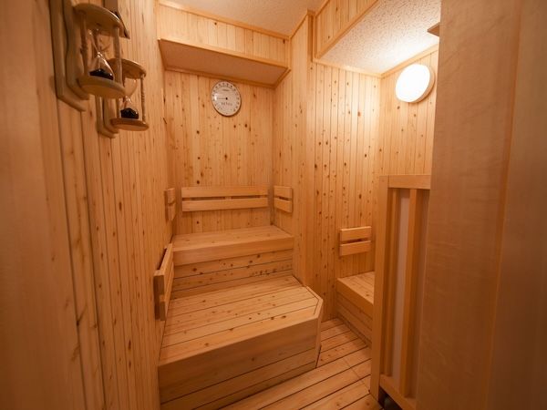 【北海道旭川市】ワイズホテル旭川駅前が宿泊者専用ラウンジに畳の小上がりを新設。朝食もリニューアル