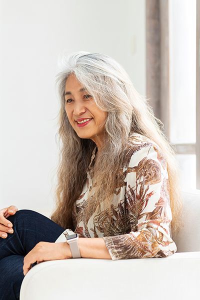 宮尾節子さん（60代）のグレイヘア