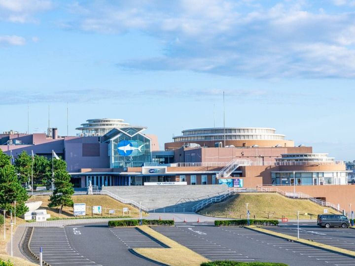 All About ニュース編集部が全国250人を対象に実施した「旅行先に関するアンケート」の調査結果から、梅雨に行きたいと思う「茨城県の旅行先」ランキングを発表！ 2位「アクアワールド茨城県大洗水族館」を抑えた1位は？