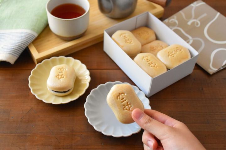 空也もなか手で持ったところ