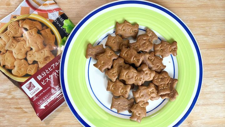 栄養が摂れるお菓子って最高じゃない？【ローソン】鉄分とヒアルロン酸をおいしく摂取！