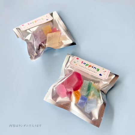 鉱物のカケラがきらめく新商品「鉱物アイス」登場！アイスを華やかに飾るトッピングも