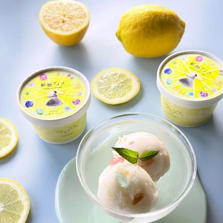 鉱物のカケラがきらめく新商品「鉱物アイス」登場！アイスを華やかに飾るトッピングも