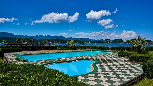 【和歌山県太地町】旅行中に快適な涼を！和歌山の絶景宿「花いろどりの宿 花游」がプールをオープン